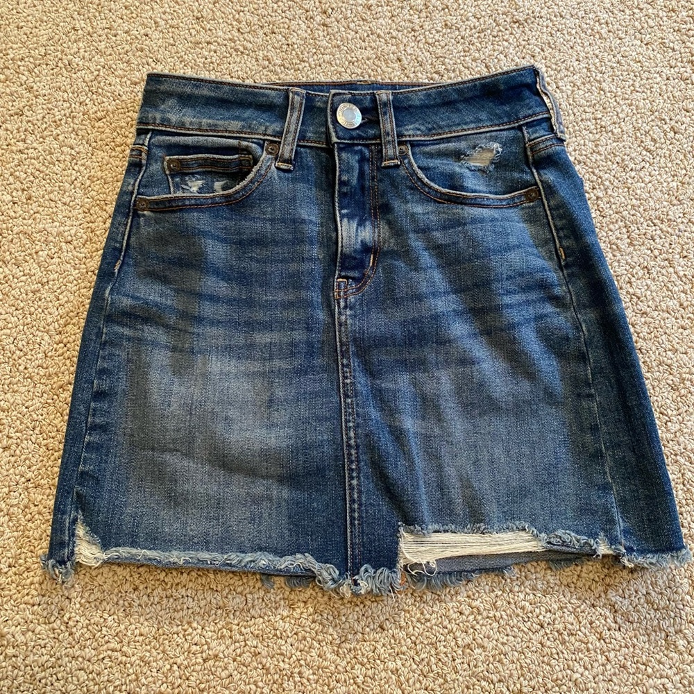 American Eagle mini jeans skirt. Size 00.